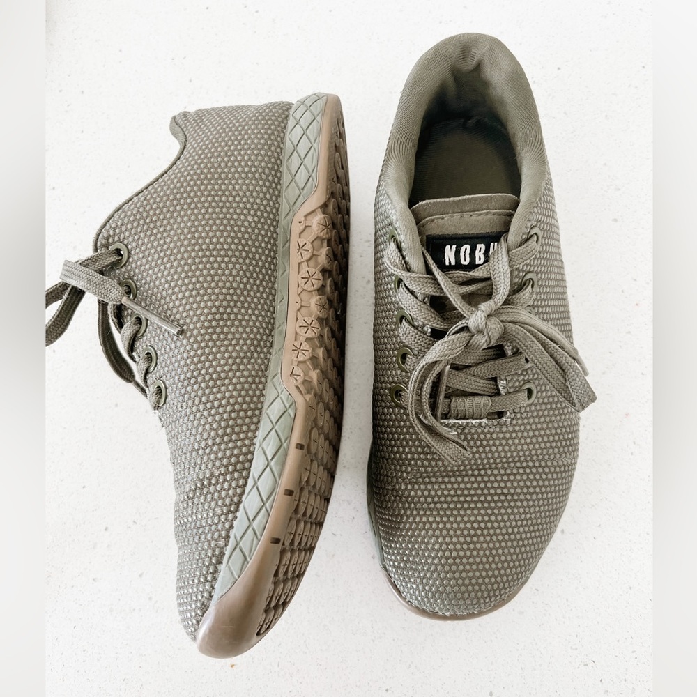 Woman’s NOBULL Trainers Army Green CrossFit/lifting shoe